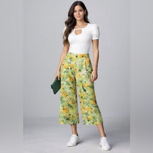 Simply Vera - Vera Wang Pull On  Floral Wide Leg Capri Pants